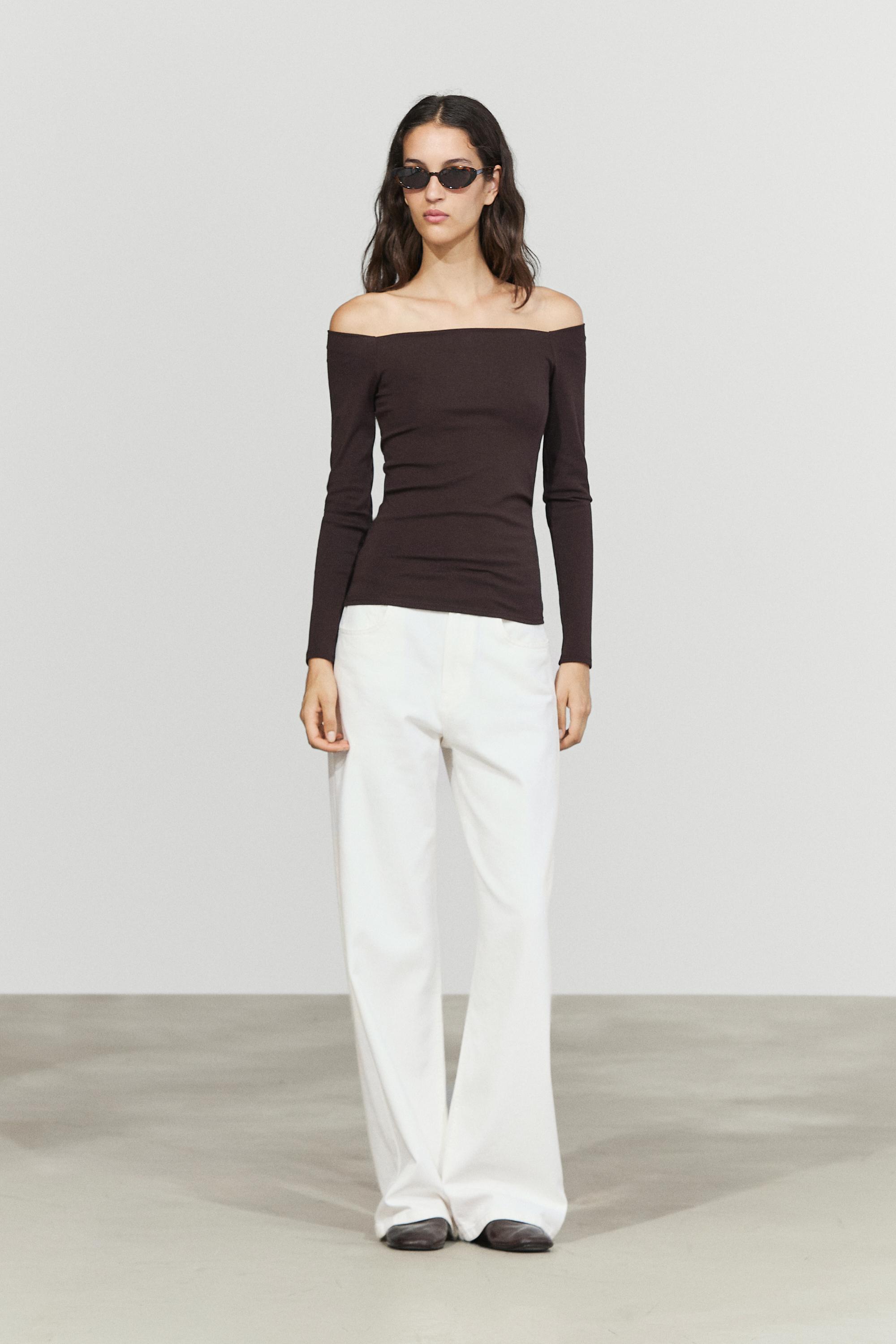 Stretch long sleeve top